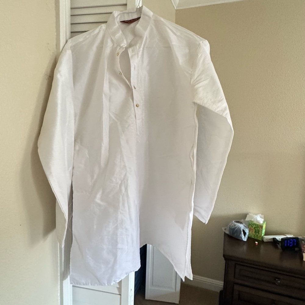 Classic White Men's Kurtha